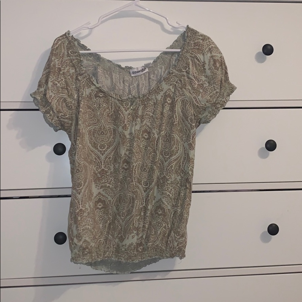 St John’s Bay Off the Shoulder Top